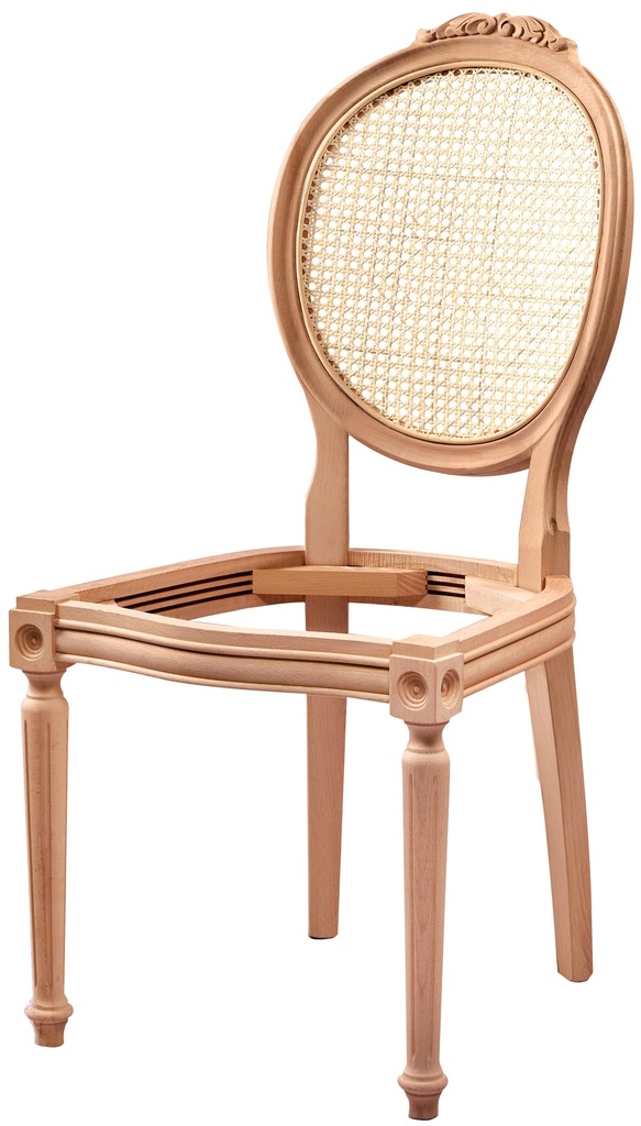 Holzstuhlskelett mit Rattan ​